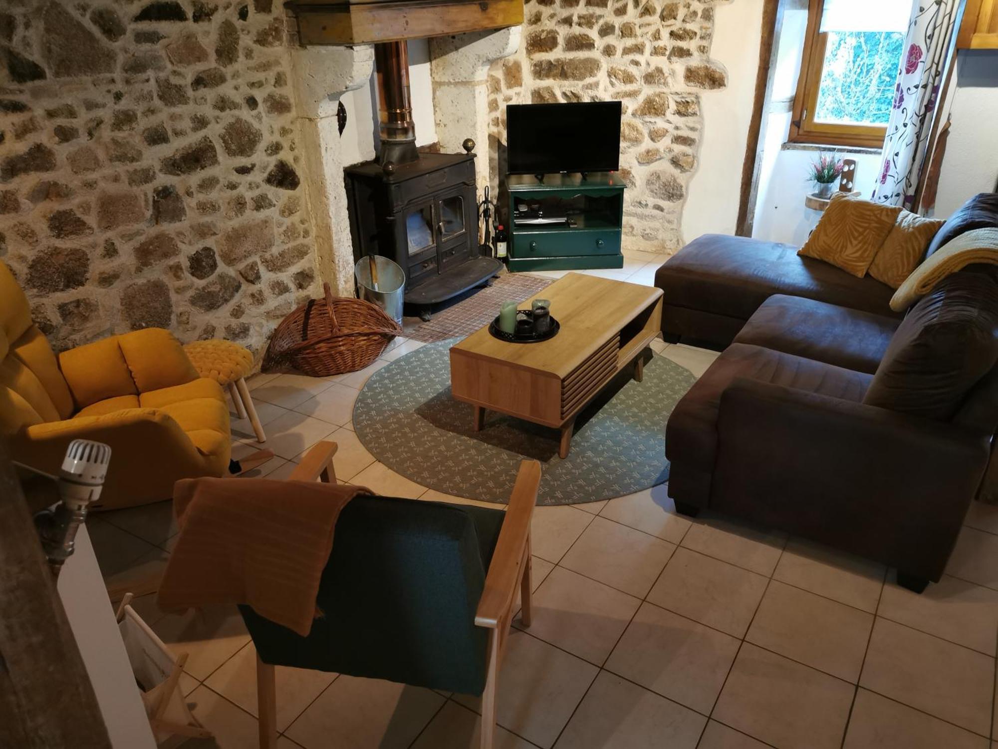 Tranquille Vienne Gites A Chirac Dept Charente Exterior foto